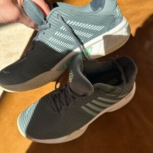 K-Swiss Women’s hypercourt express 2 tennis court shoes - 9.5